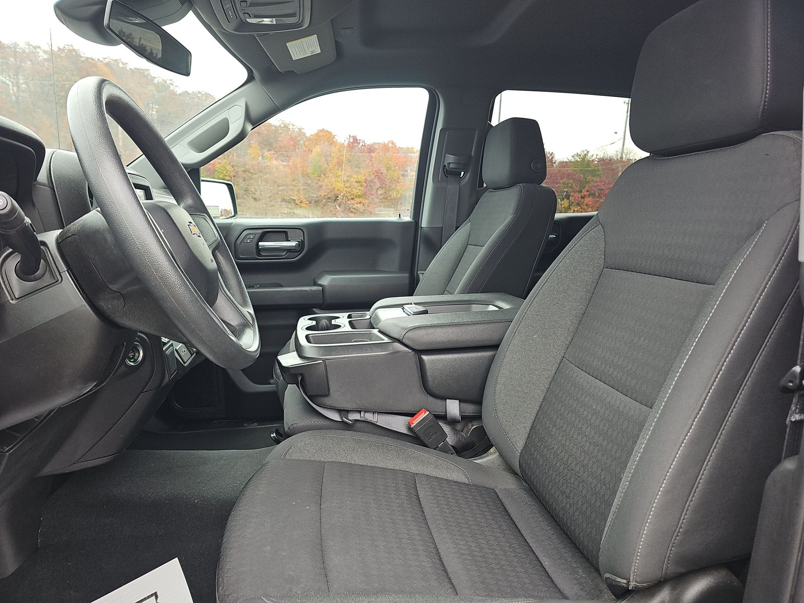 2022 Chevrolet Silverado 1500 Custom AWD