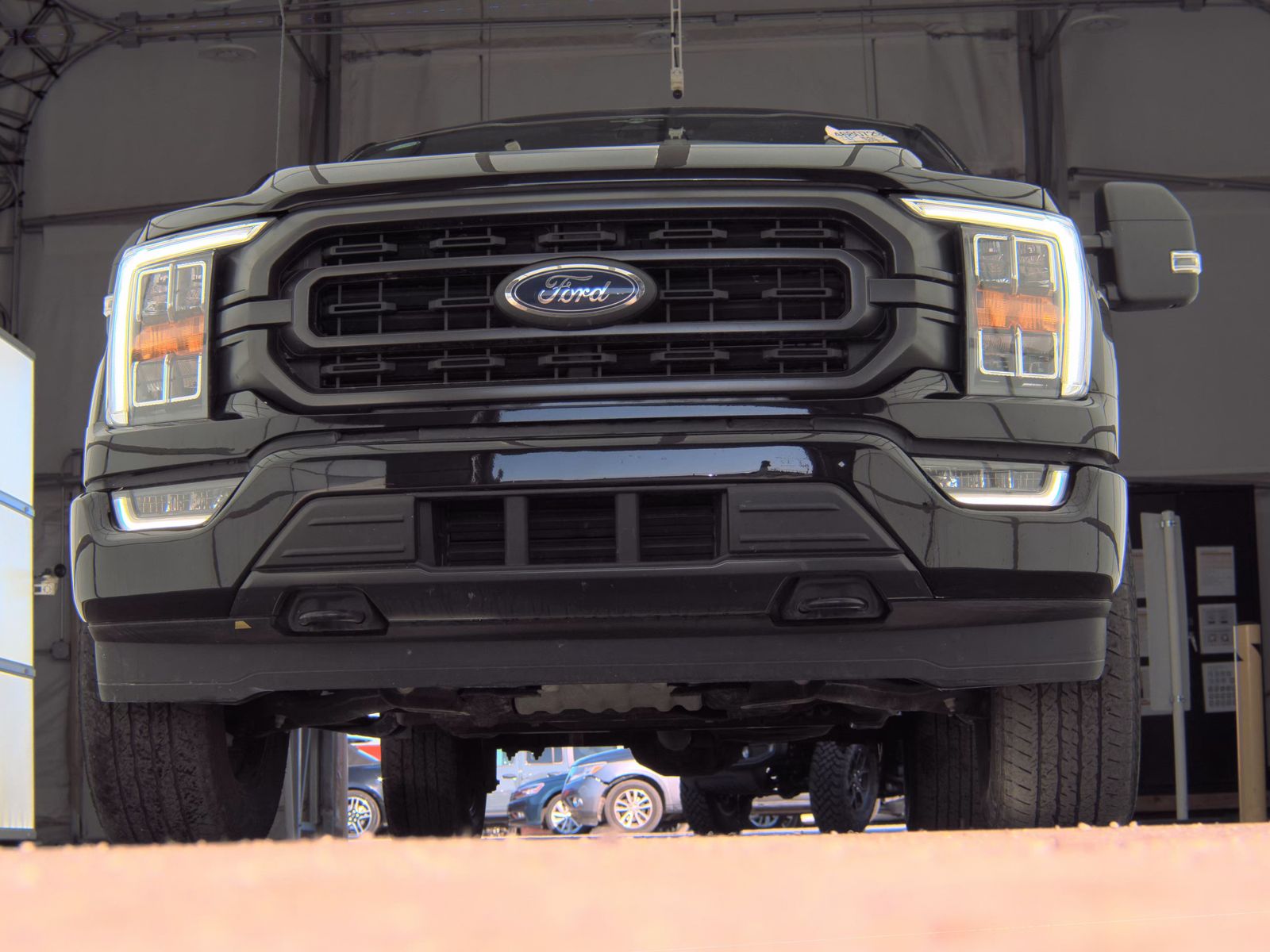 2023 Ford F-150 XLT AWD