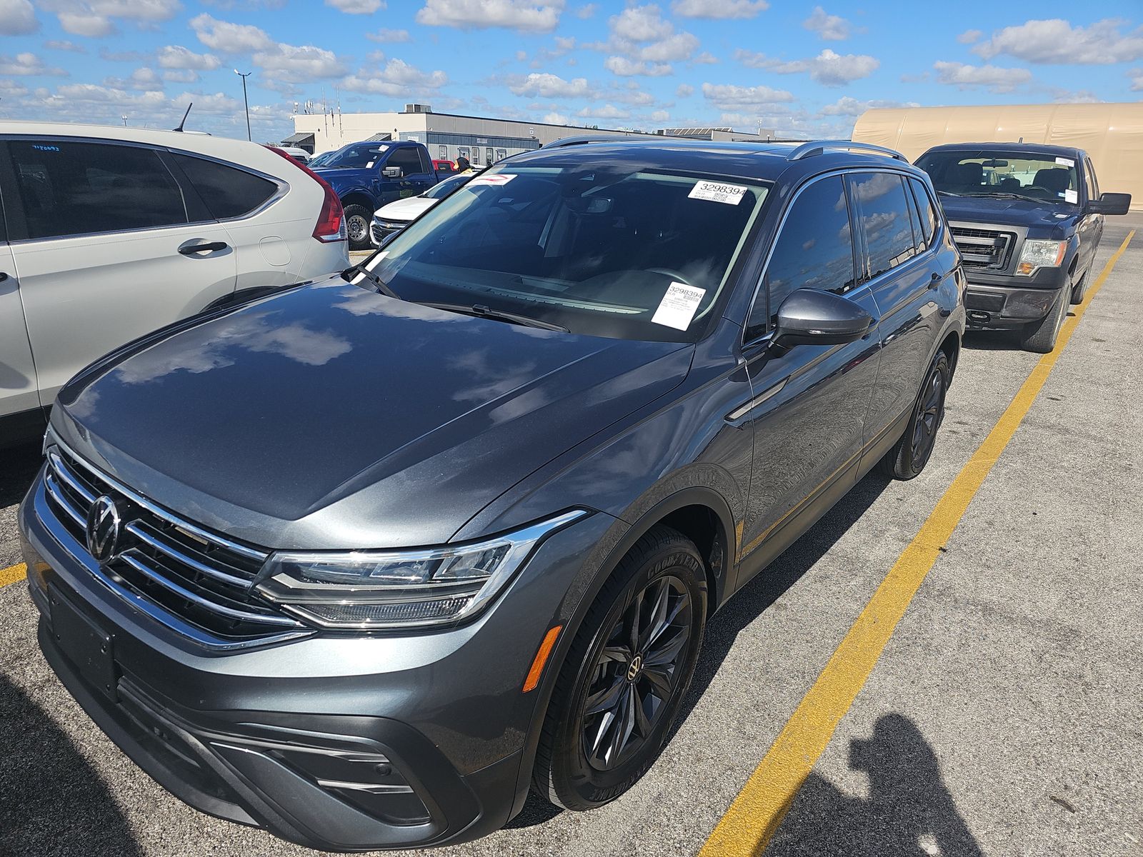 2023 Volkswagen Tiguan 2.0T SE AWD