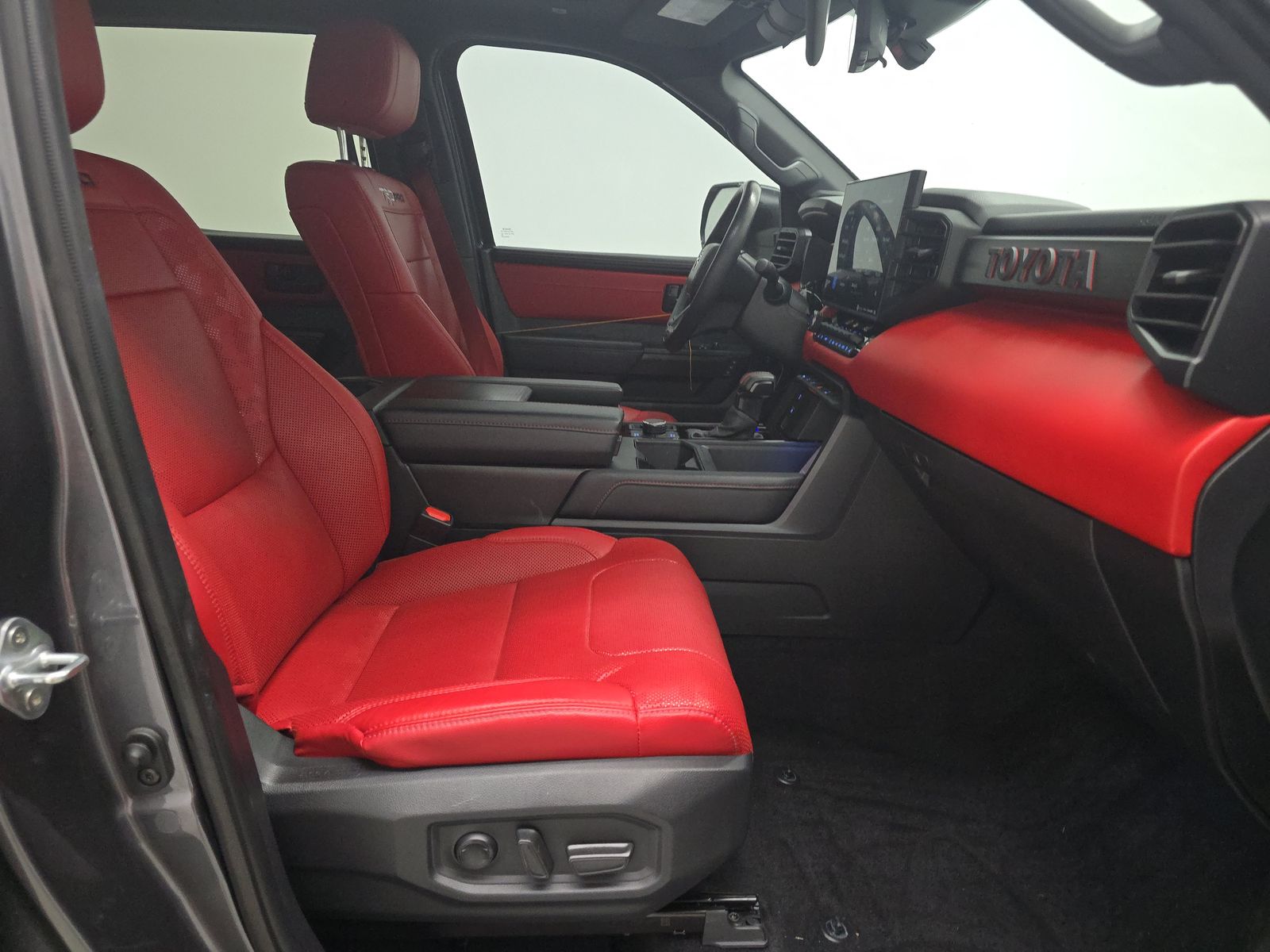 2024 Toyota Tundra Hybrid TRD Pro AWD