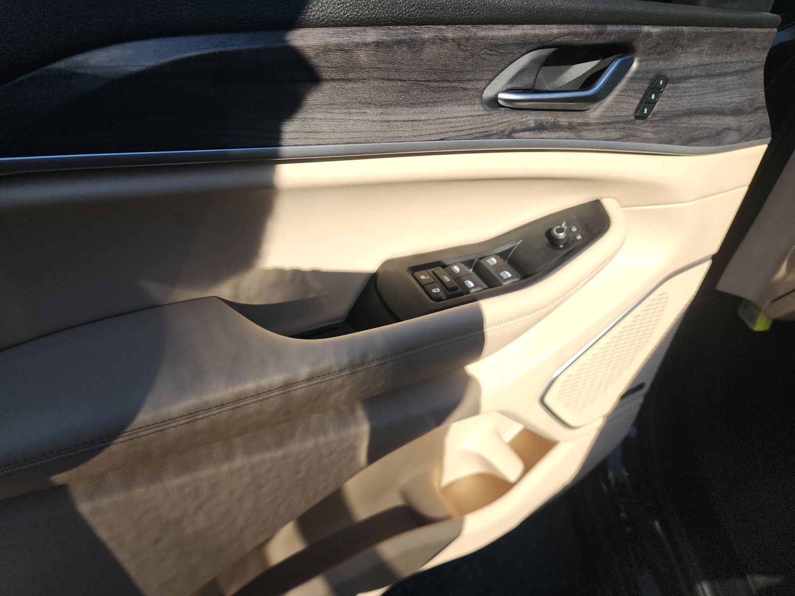 2025 Jeep Grand Cherokee Limited AWD