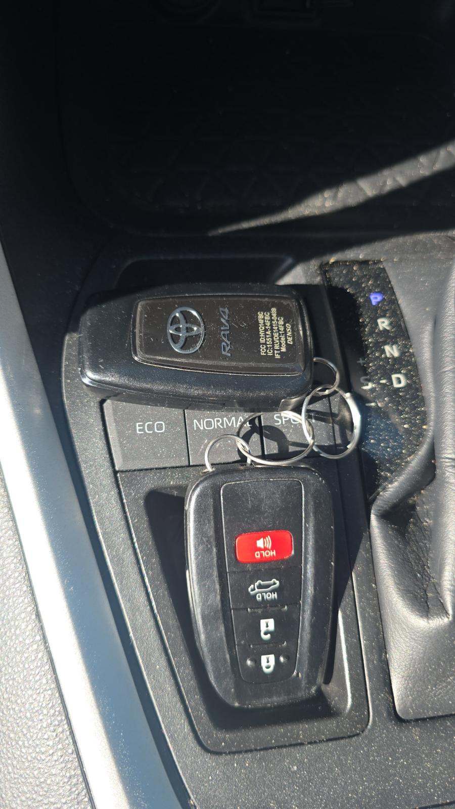 2020 Toyota RAV4 XLE Premium FWD