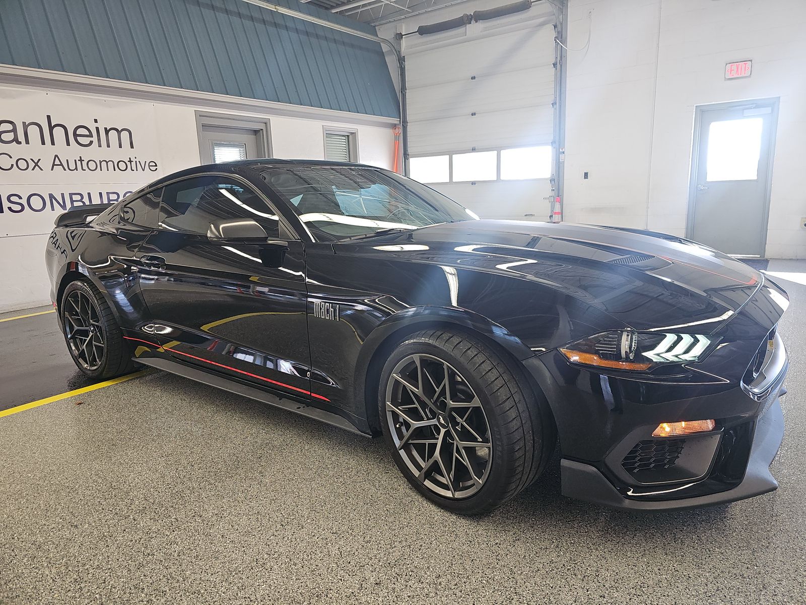 2022 Ford Mustang Mach 1 RWD