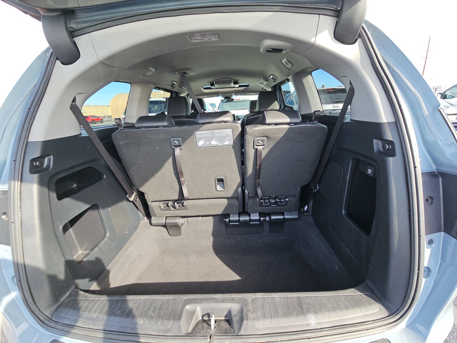 2023 Honda Odyssey Touring FWD