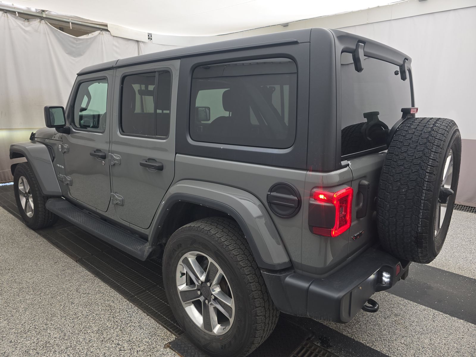 2022 Jeep Wrangler Unlimited Sahara AWD