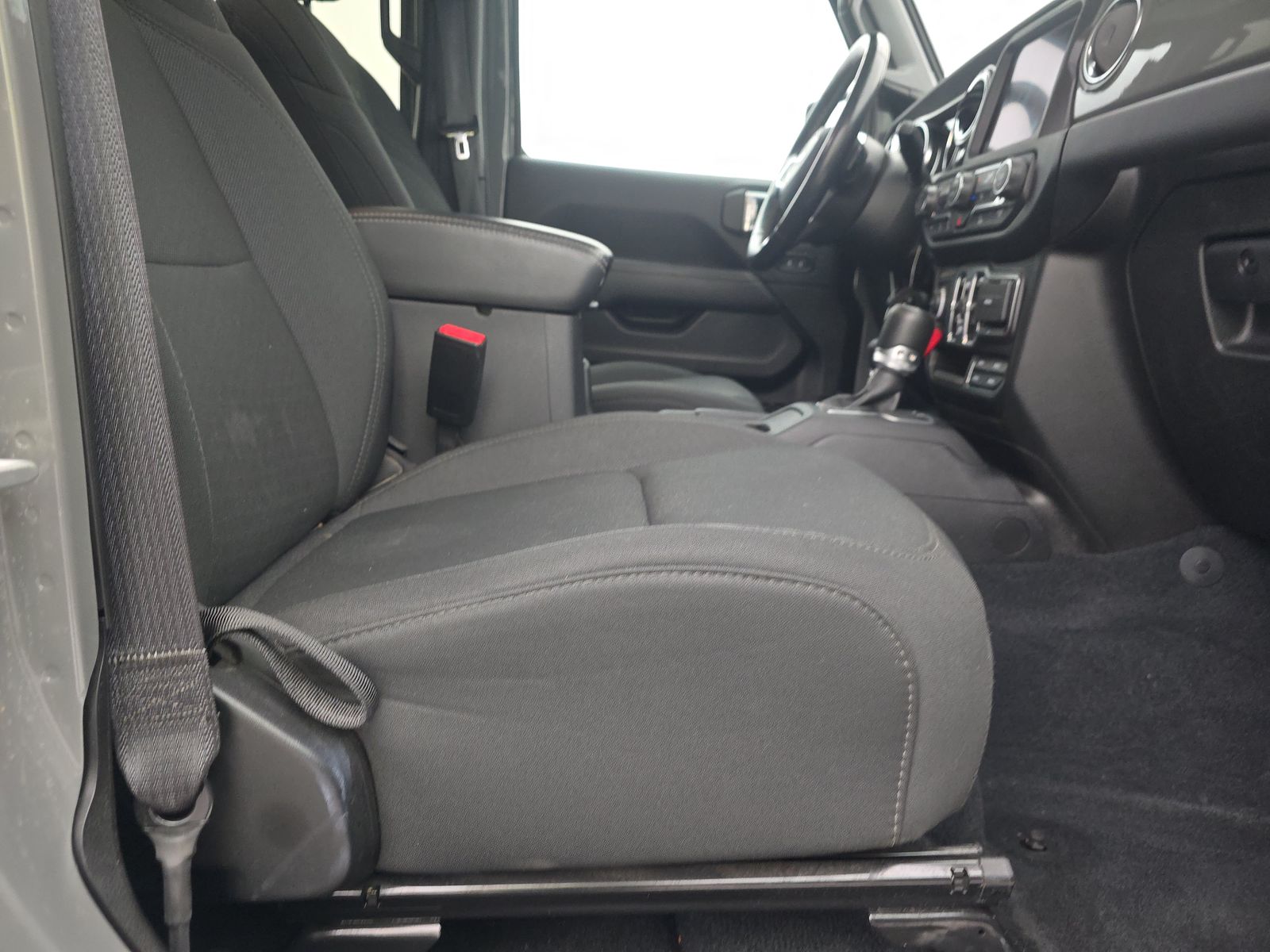 2022 Jeep Wrangler Unlimited Sahara AWD