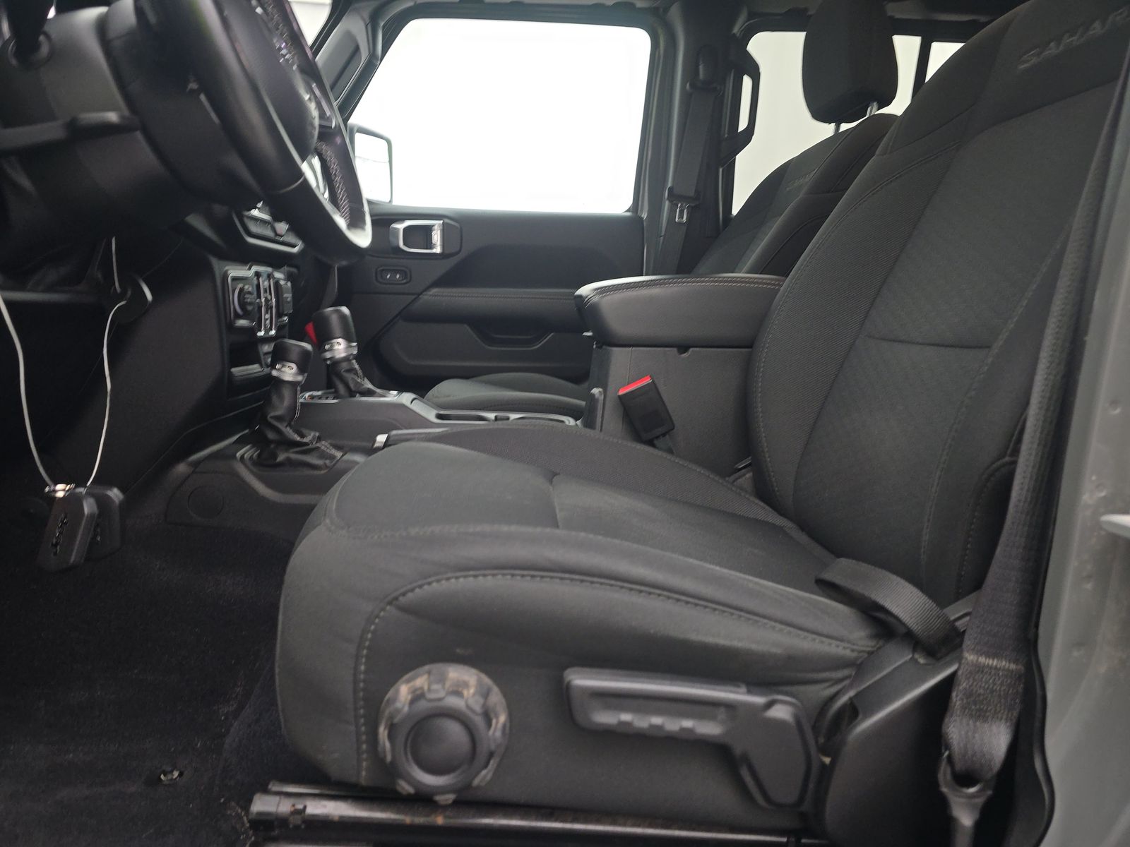 2022 Jeep Wrangler Unlimited Sahara AWD