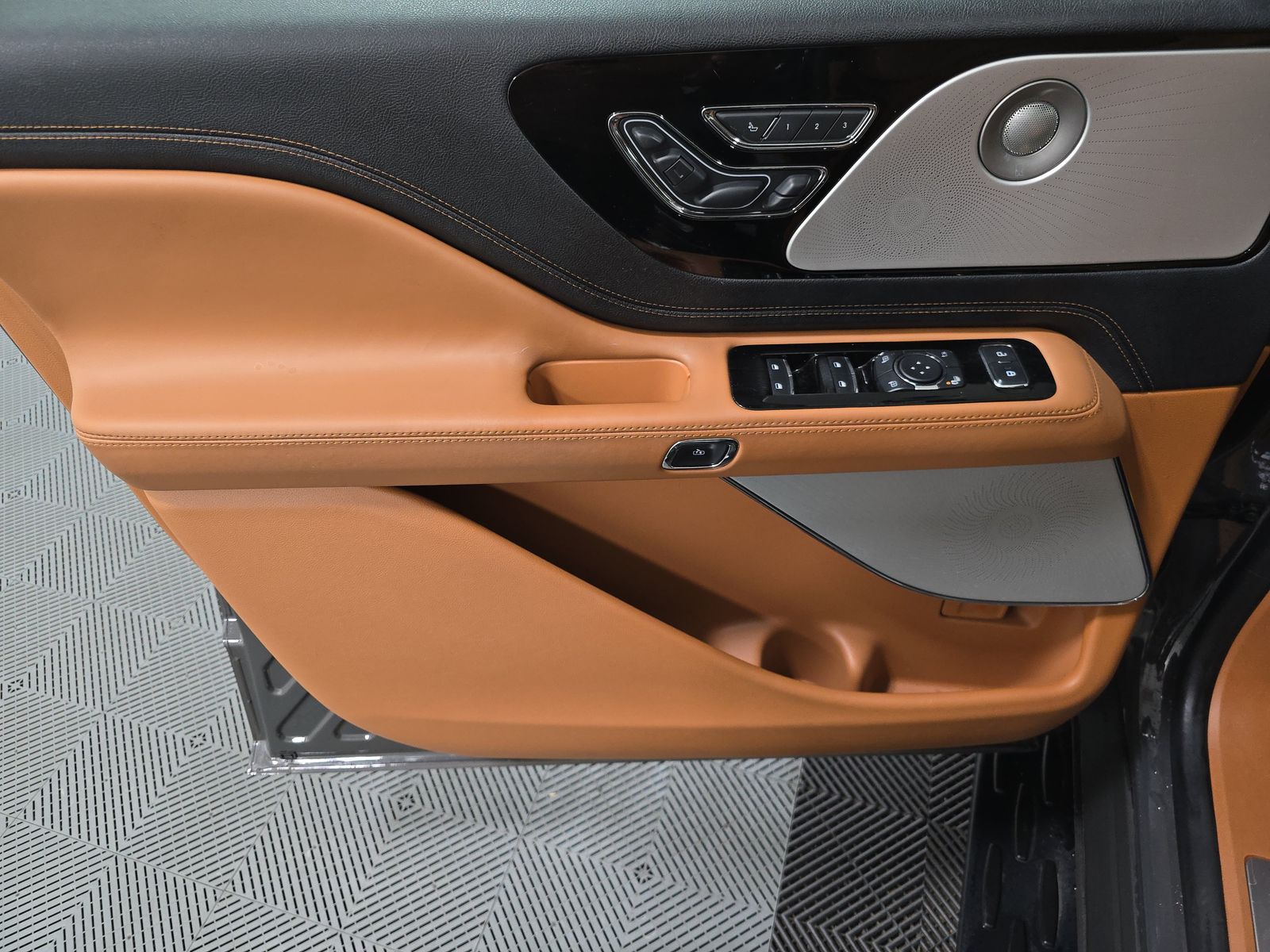 2023 Lincoln Aviator Black Label AWD