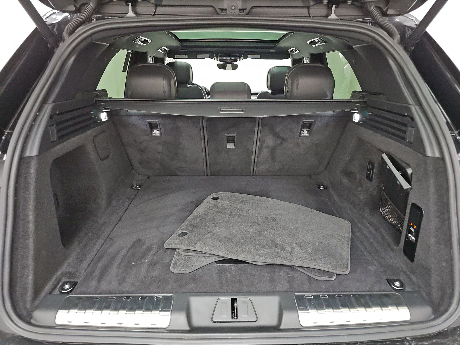 2025 Land Rover Range Rover Sport Dynamic SE AWD