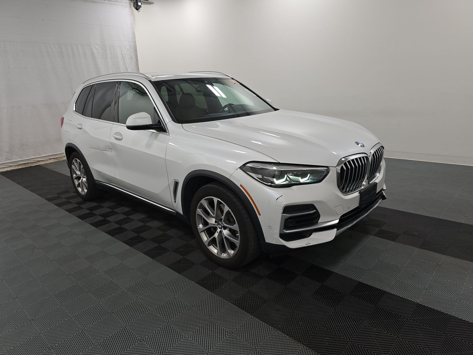2022 BMW X5 xDrive40i AWD