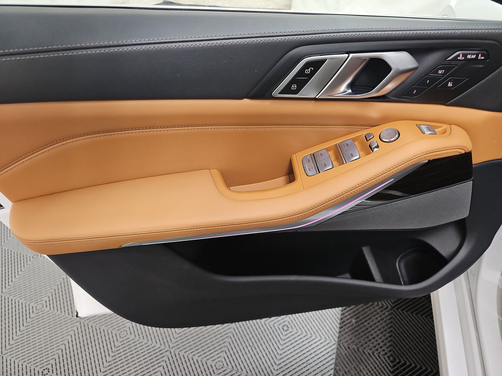 2024 BMW X7 xDrive40i AWD