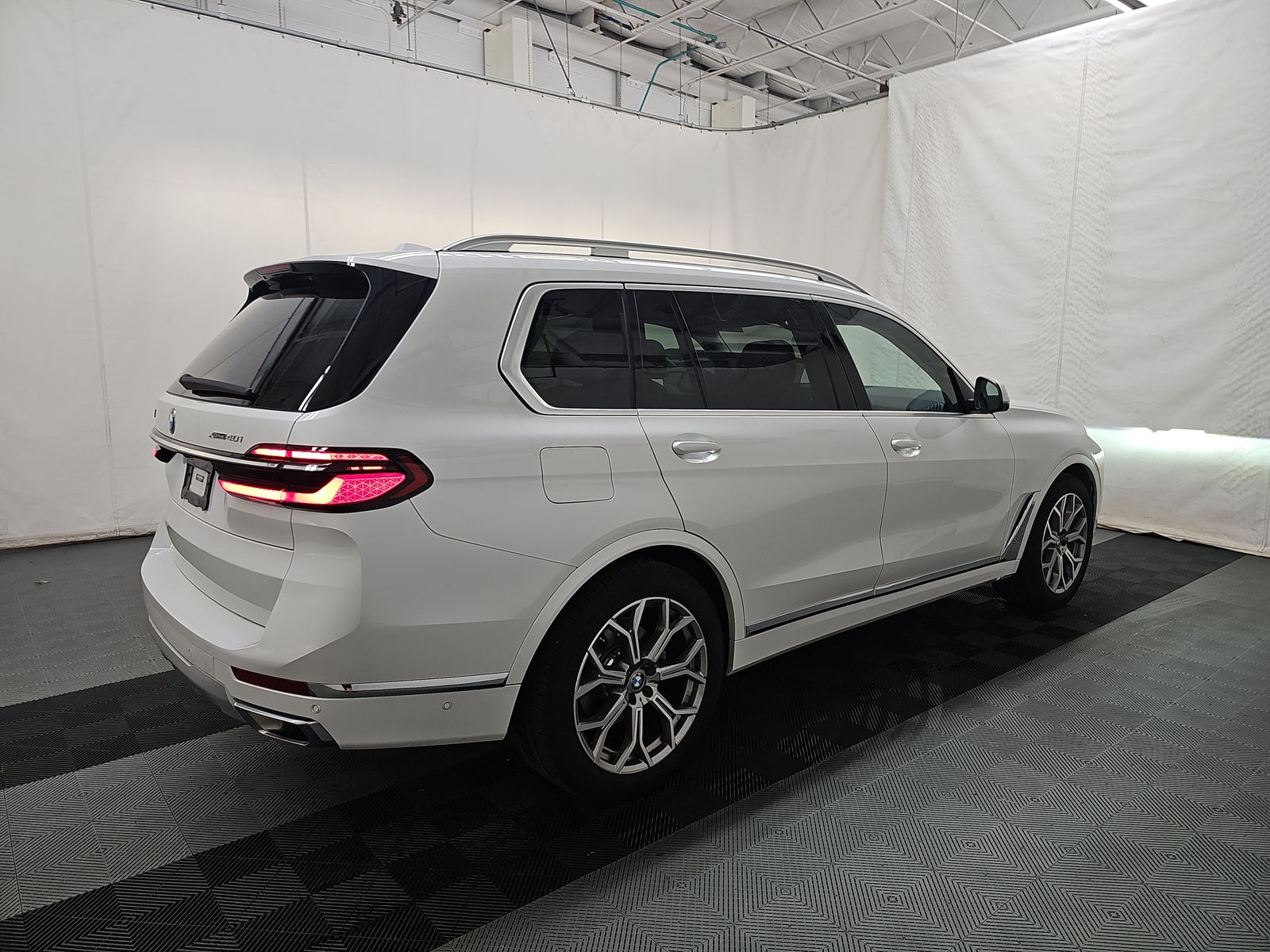2024 BMW X7 xDrive40i AWD