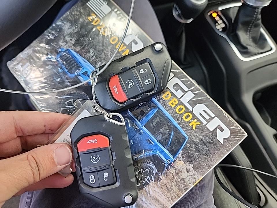 2025 Jeep Wrangler 4xe Sahara AWD