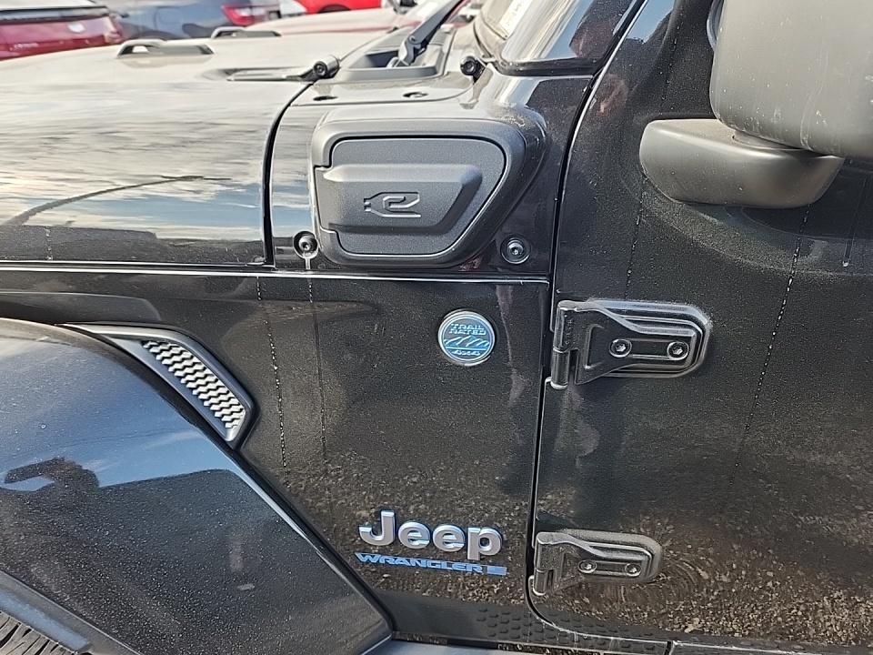 2025 Jeep Wrangler 4xe Sahara AWD