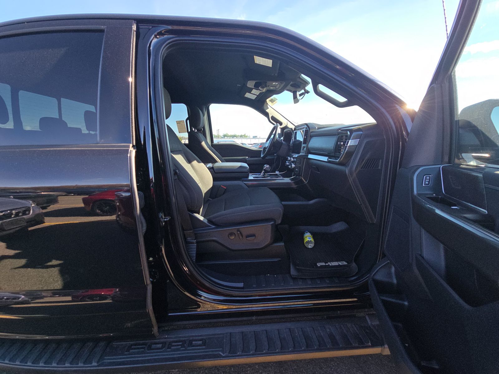 2022 Ford F-150 XLT AWD