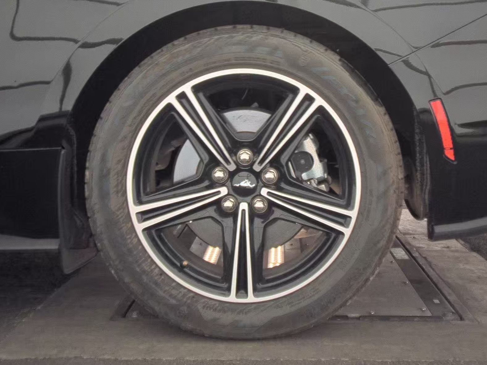 2025 Ford Mustang EcoBoost Premium RWD