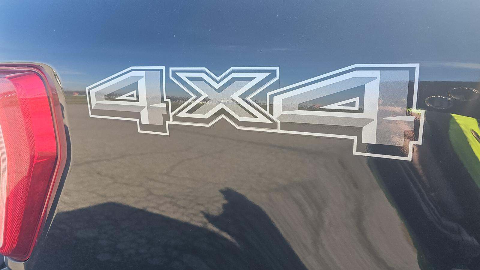 2023 Ford F-150 Hybrid XLT AWD