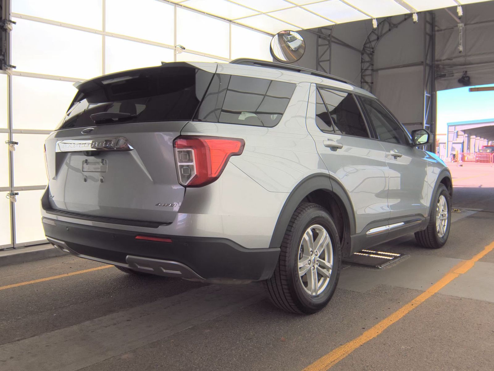 2024 Ford Explorer XLT AWD