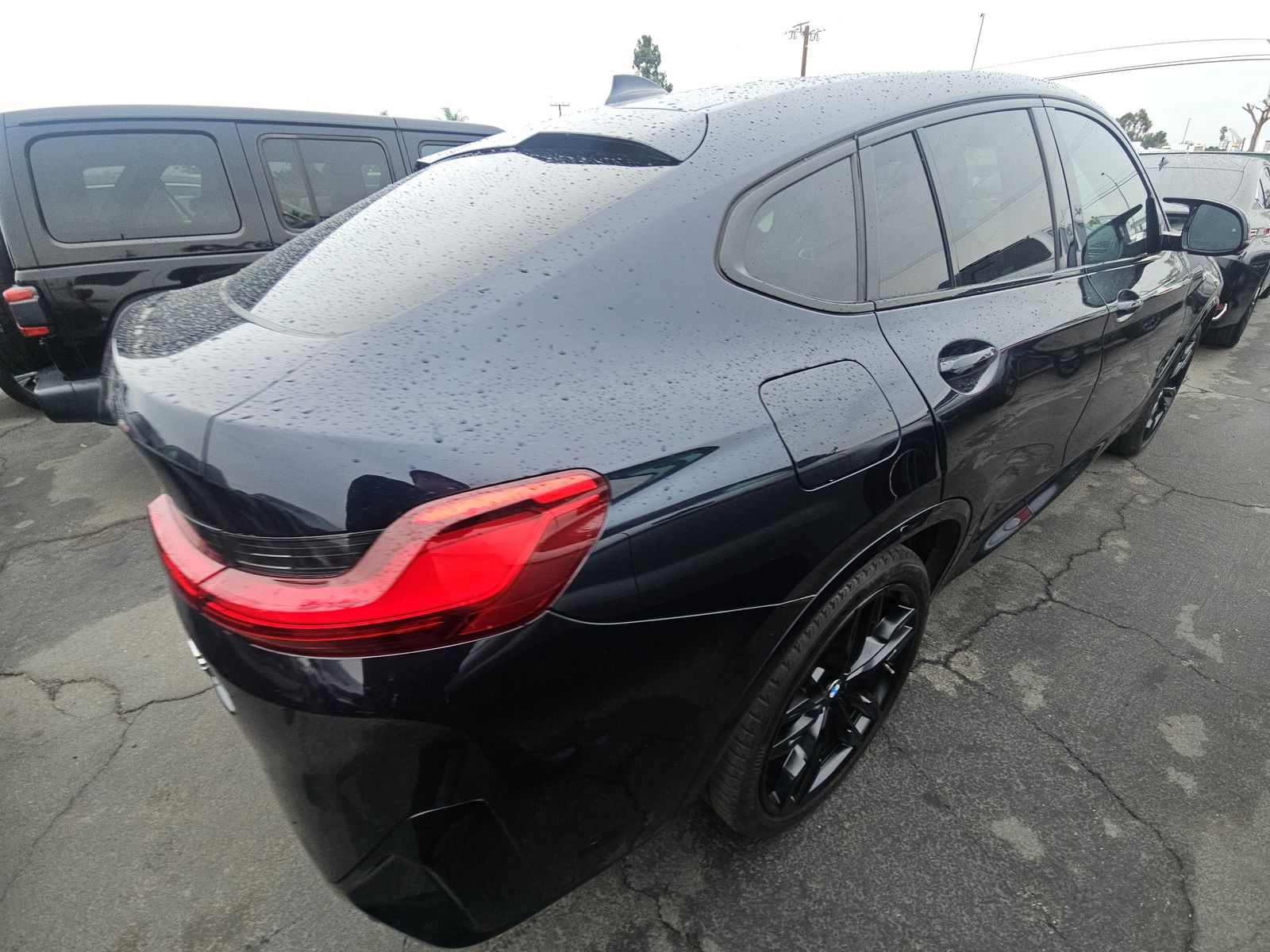 2023 BMW X4 M40i AWD