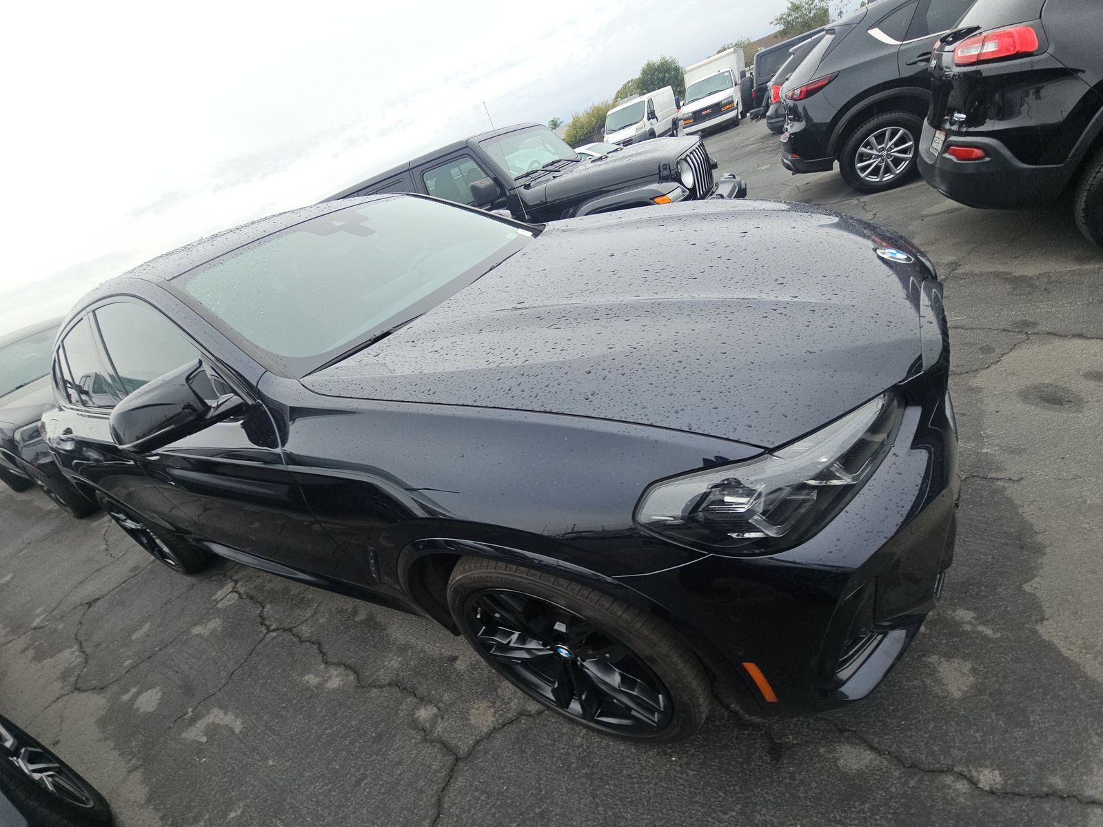 2023 BMW X4 M40i AWD