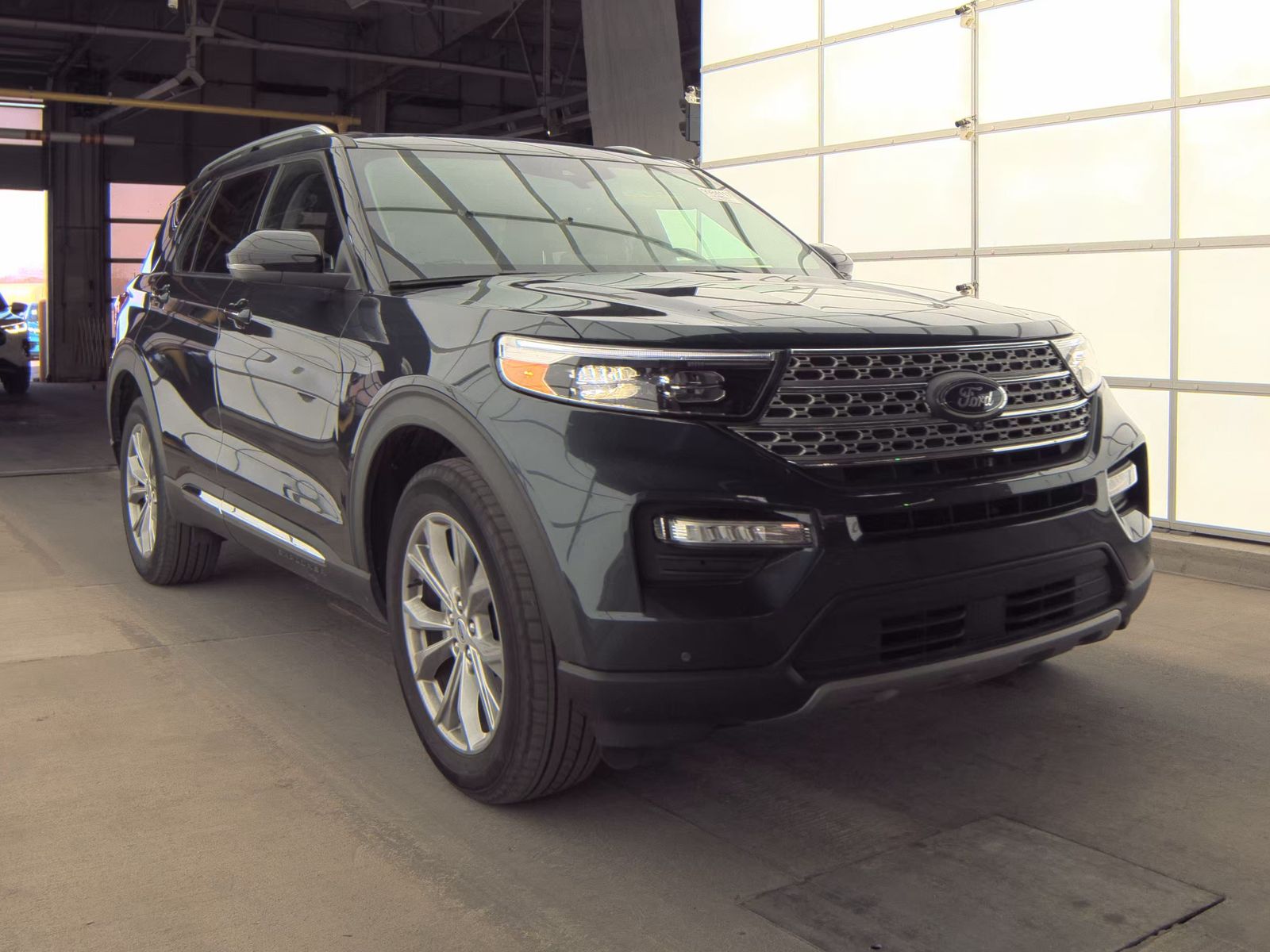 2023 Ford Explorer Limited AWD