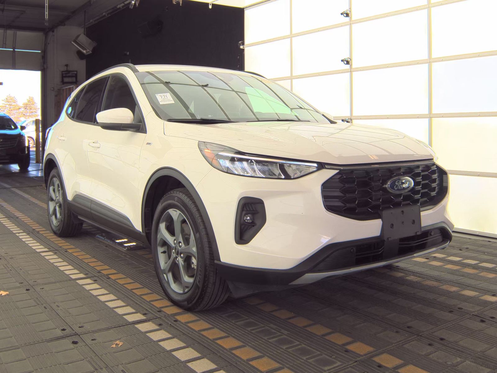 2025 Ford Escape Hybrid ST-Line Elite AWD