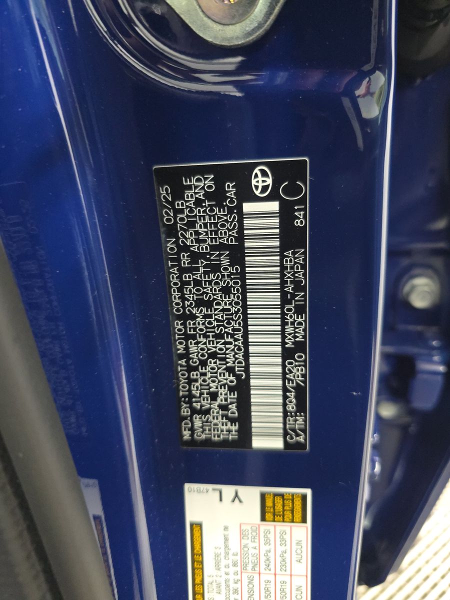 2025 Toyota Prius Limited FWD