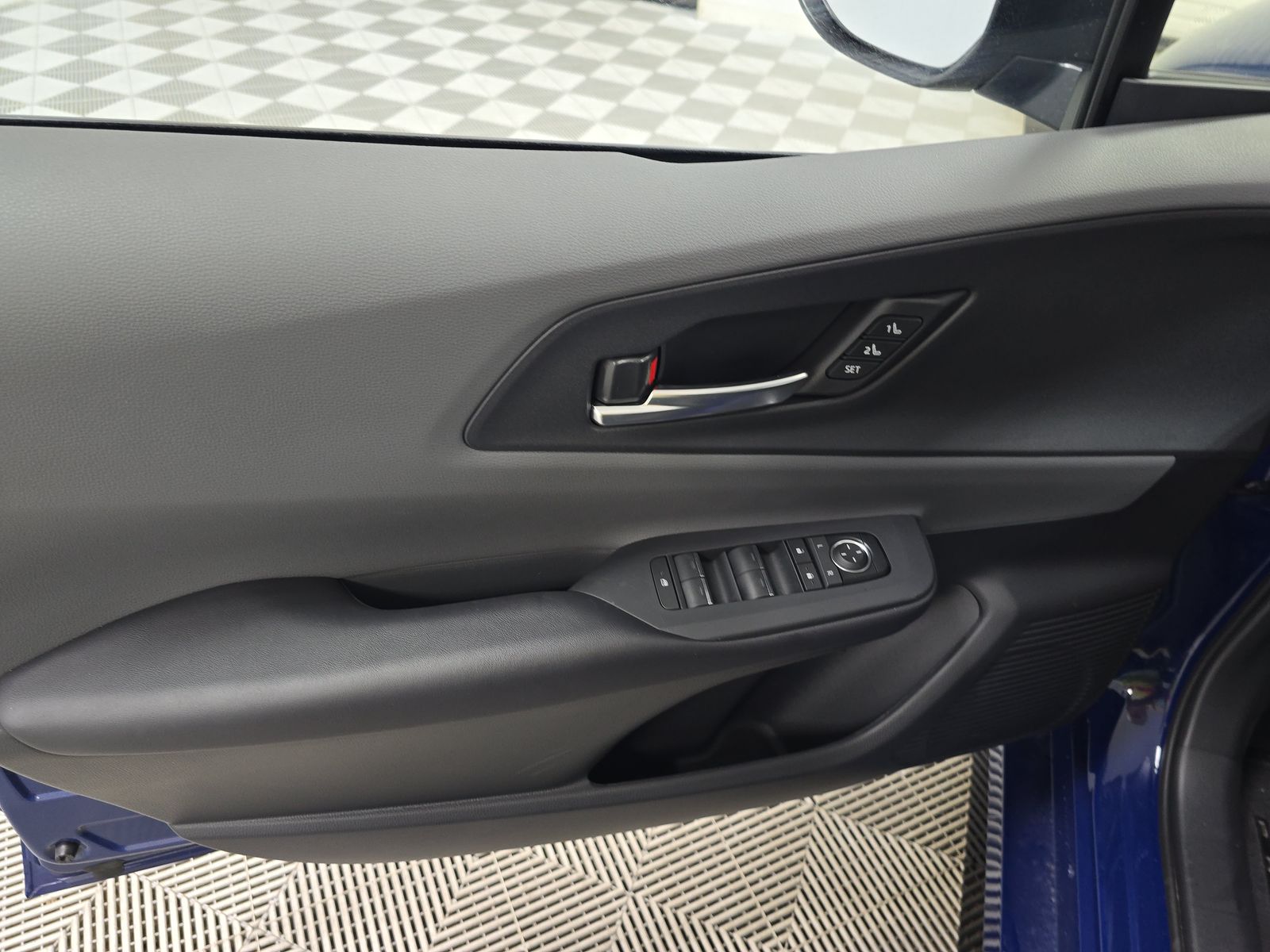 2025 Toyota Prius Limited FWD