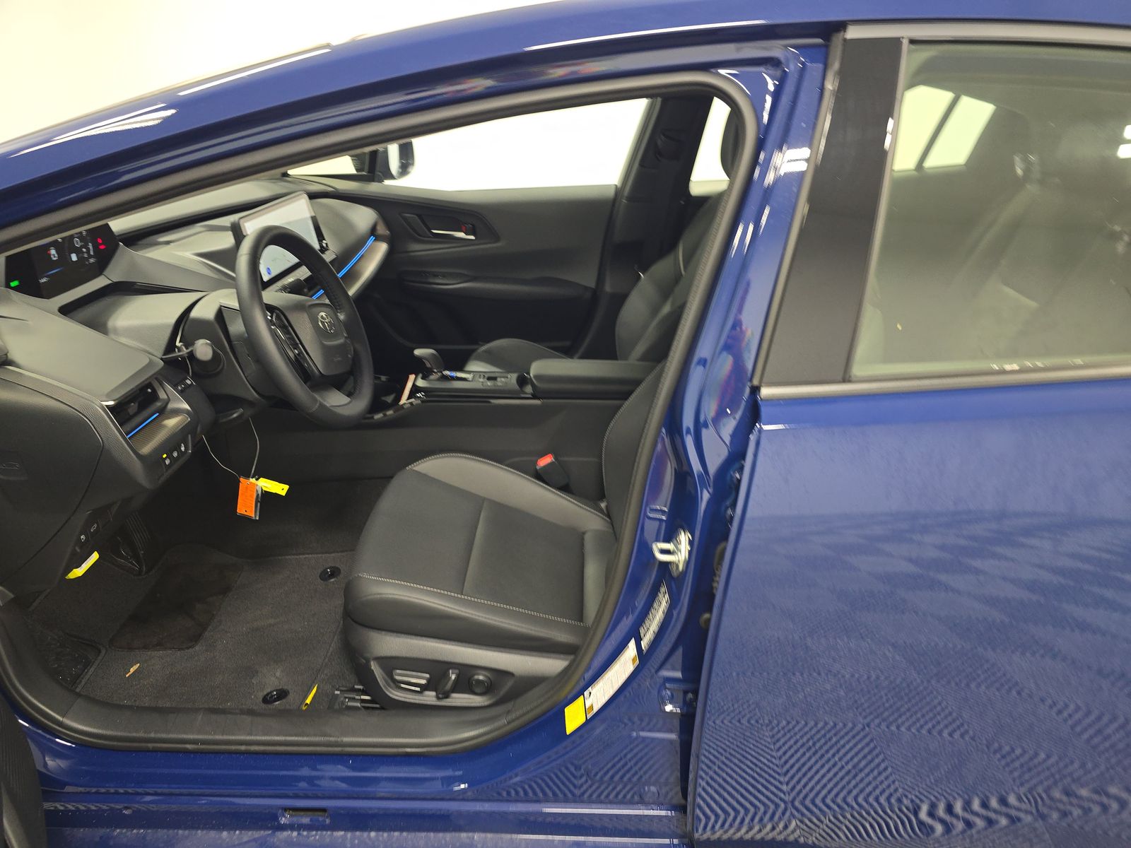 2025 Toyota Prius Limited FWD