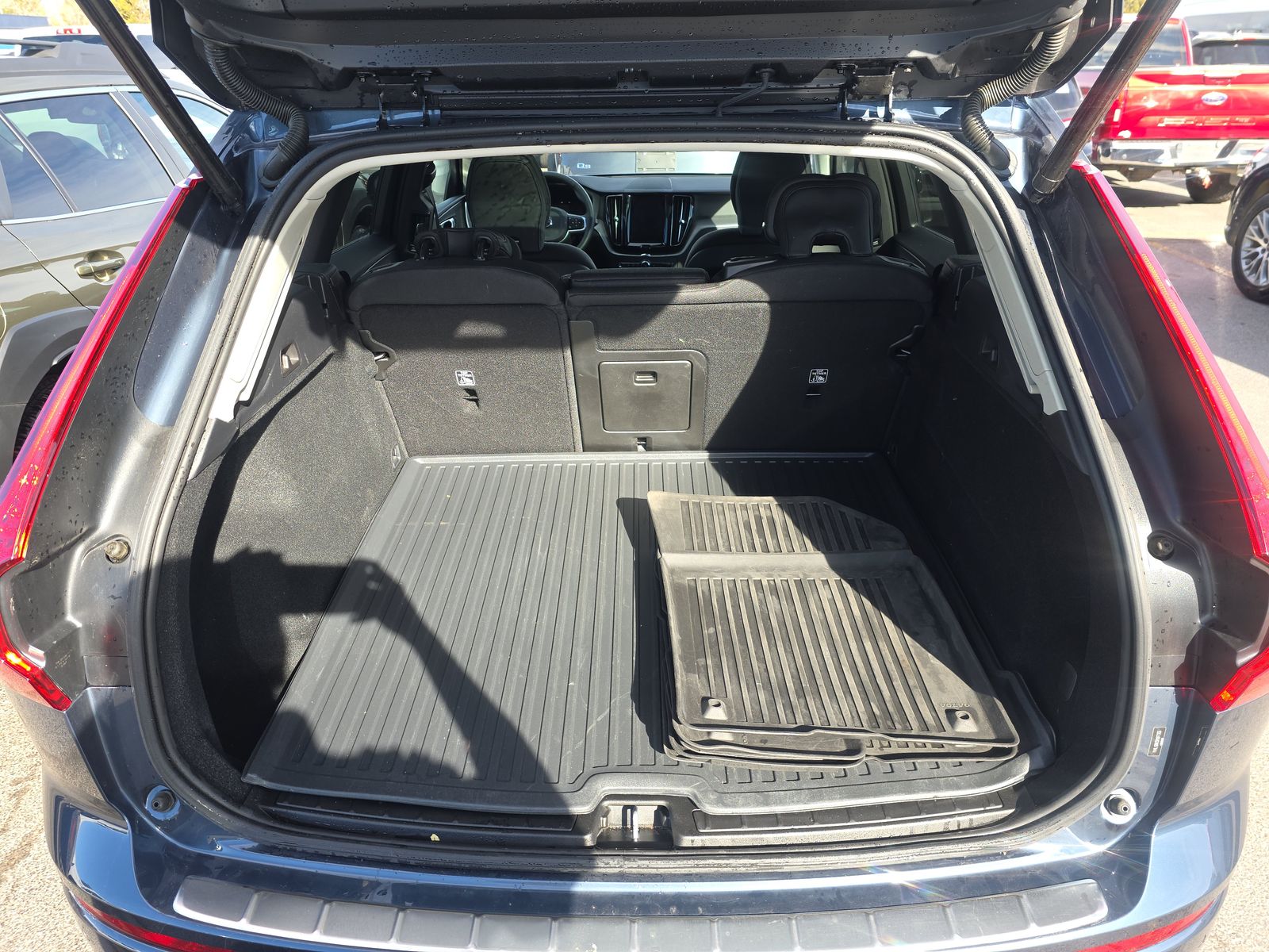 2024 Volvo XC60 B5 Core AWD