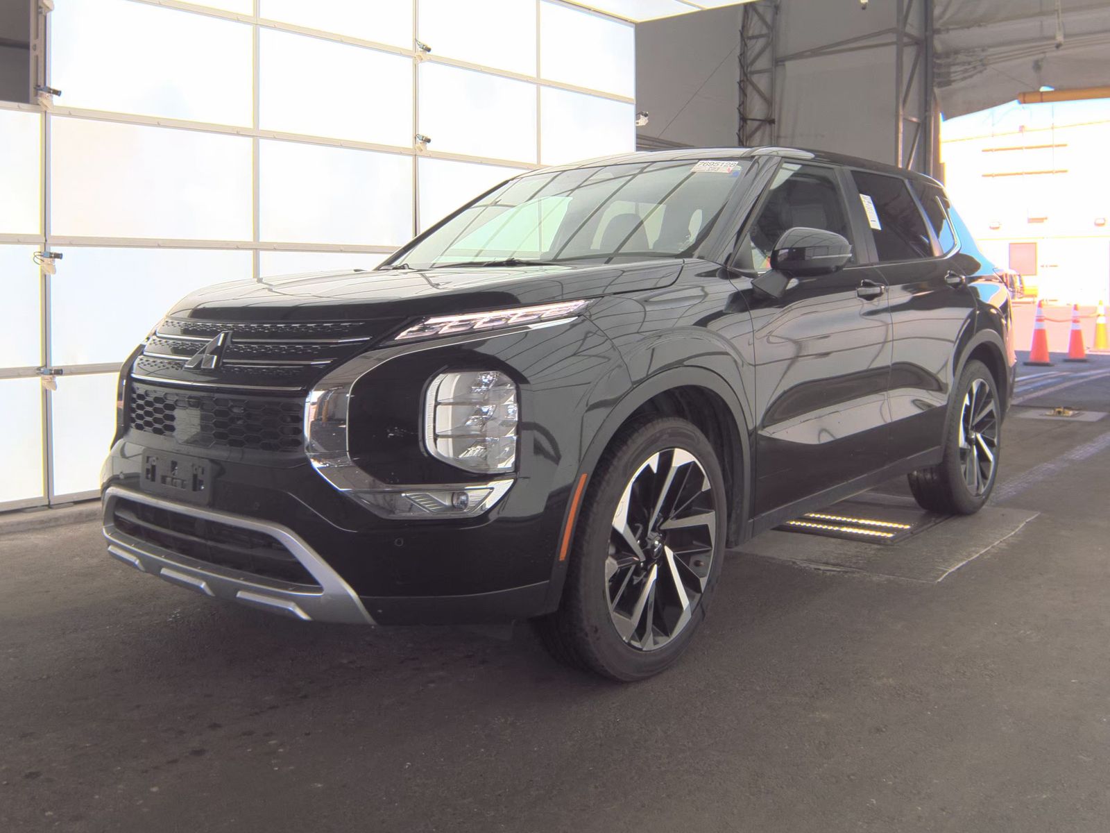 2024 Mitsubishi Outlander SE FWD