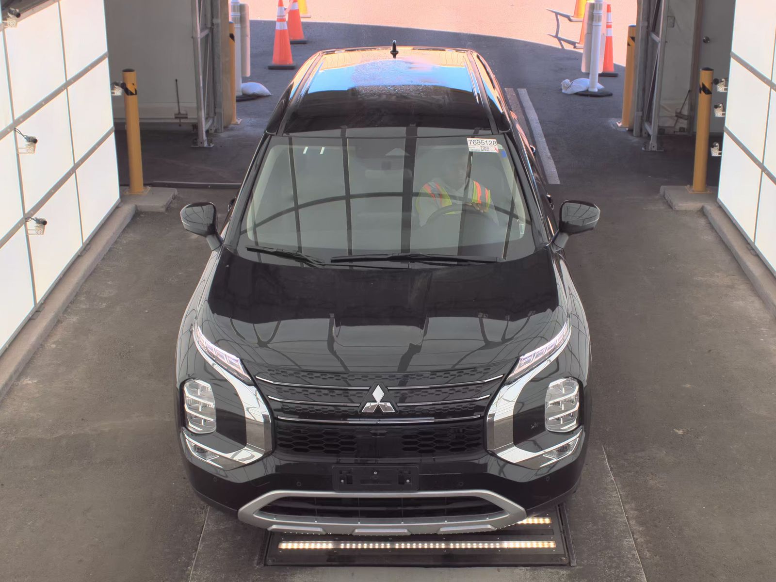 2024 Mitsubishi Outlander SE FWD