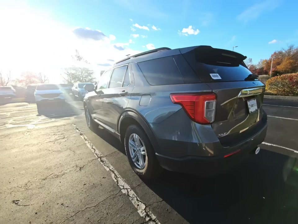 2022 Ford Explorer XLT AWD