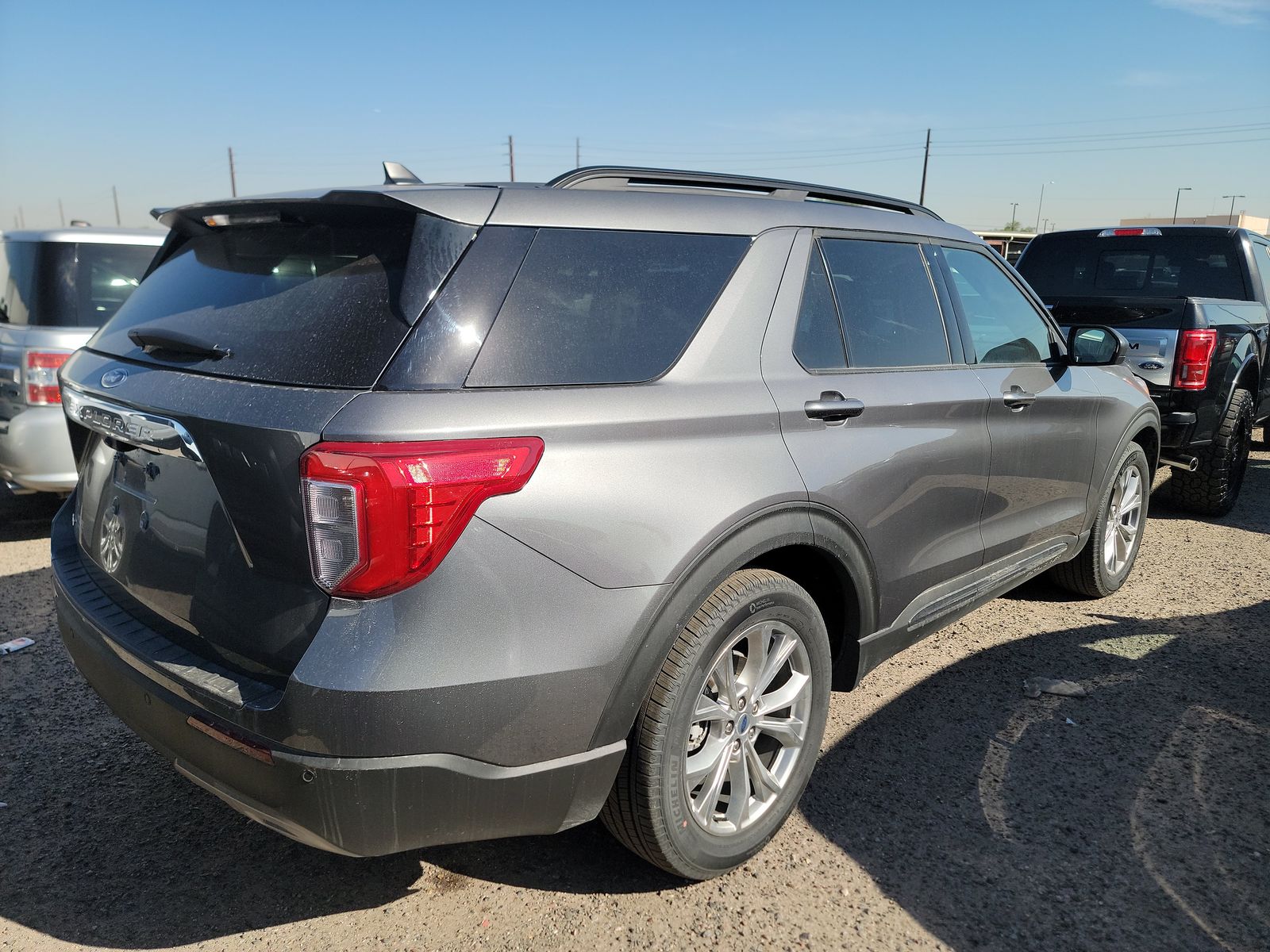 2024 Ford Explorer XLT RWD