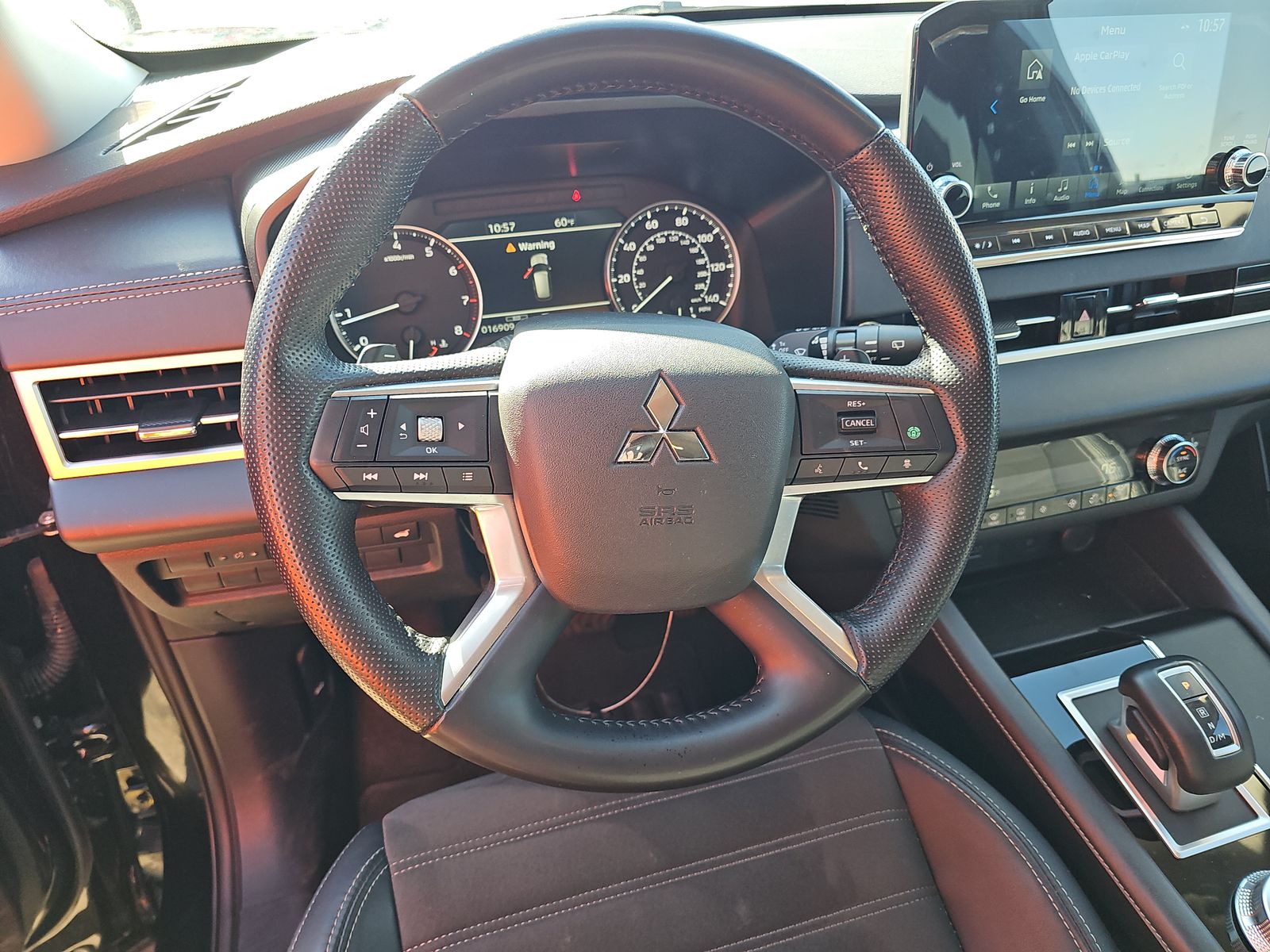 2024 Mitsubishi Outlander SE FWD