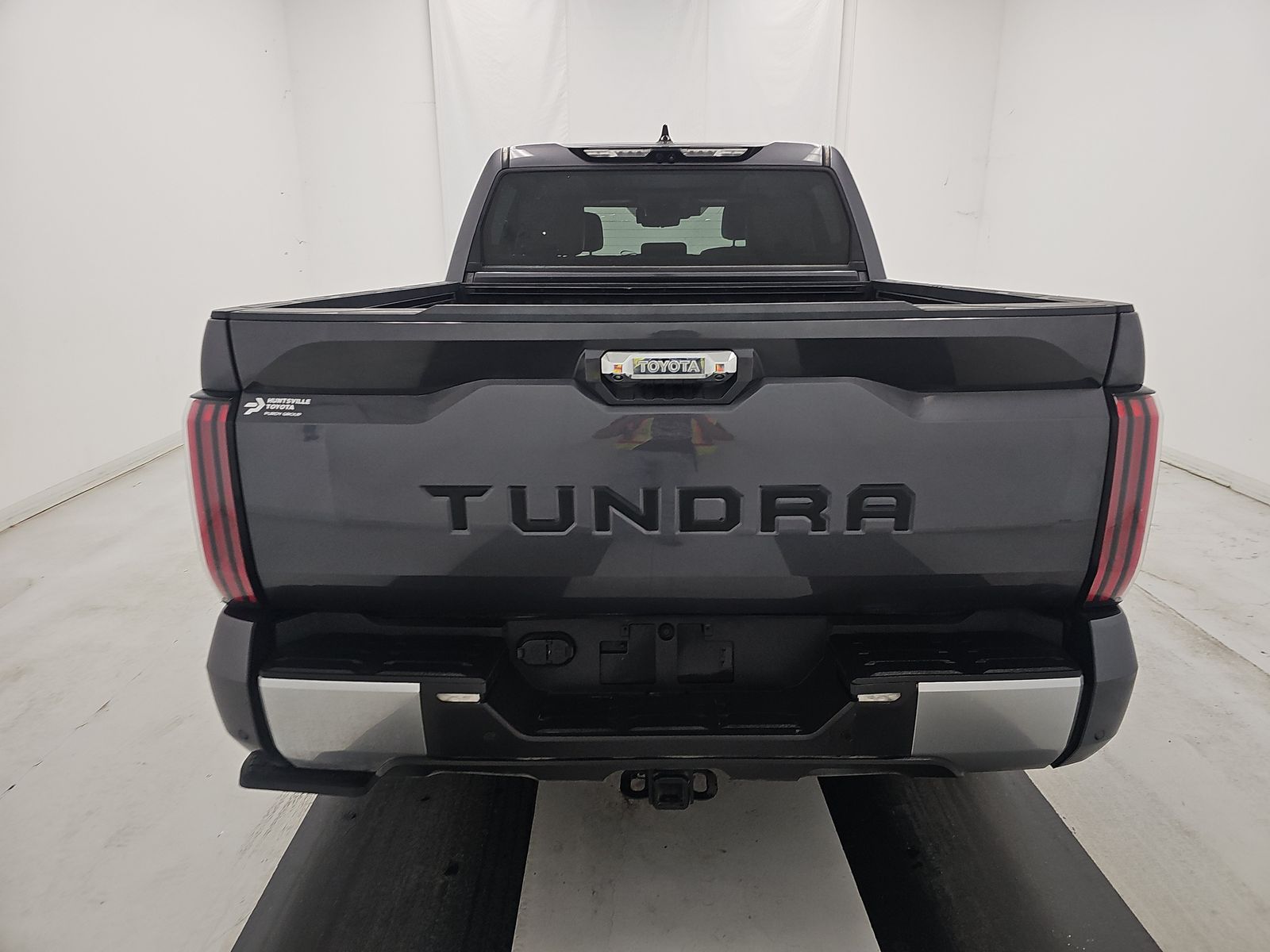 2023 Toyota Tundra Limited RWD