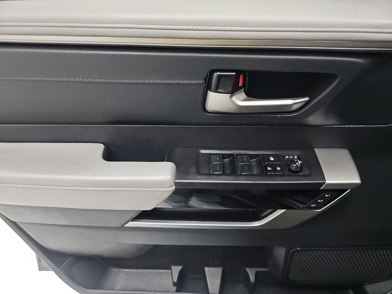 2023 Toyota Tundra Limited RWD