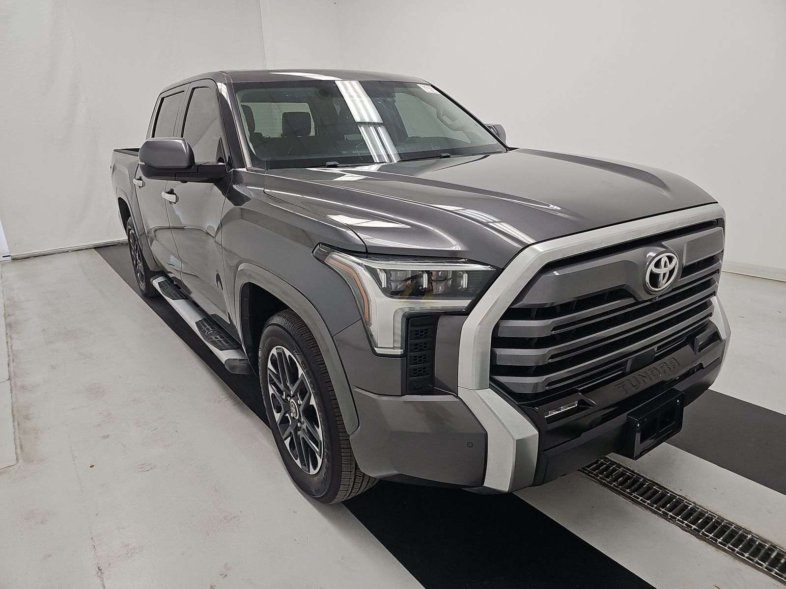 2023 Toyota Tundra Limited RWD