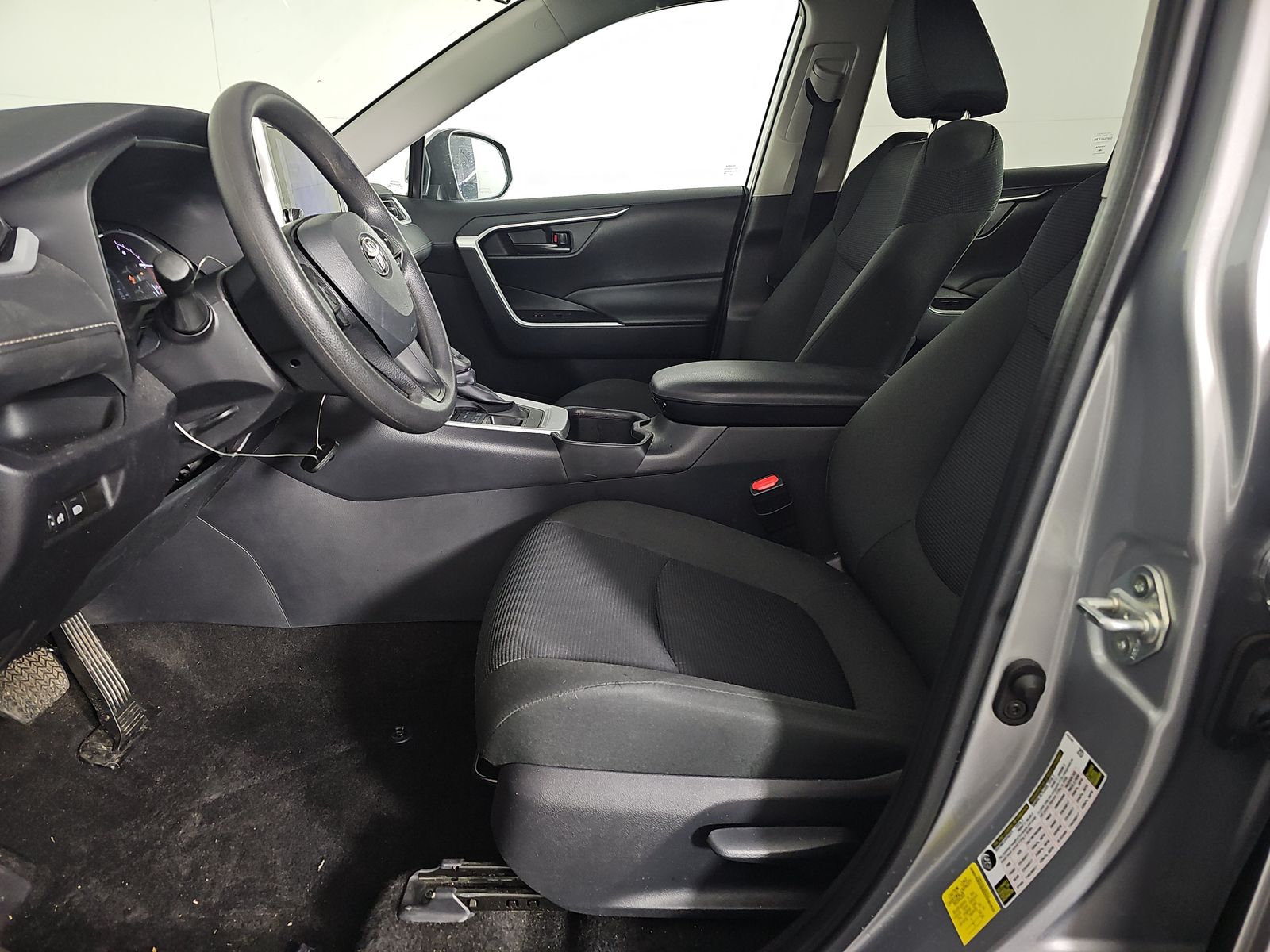 2025 Toyota RAV4 LE AWD