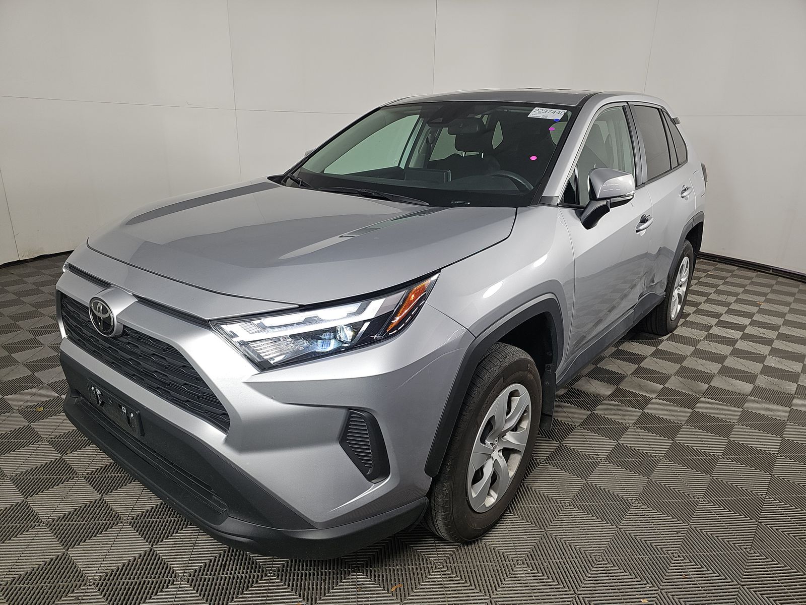 2025 Toyota RAV4 LE AWD