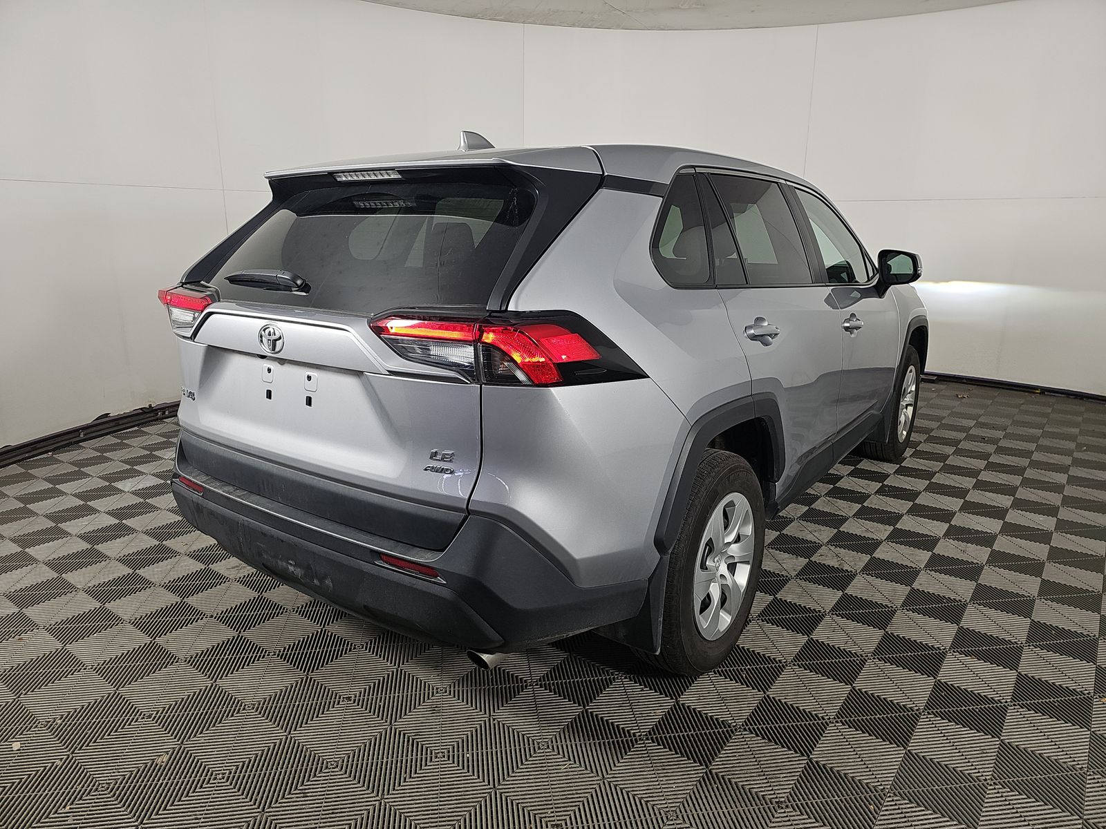2025 Toyota RAV4 LE AWD