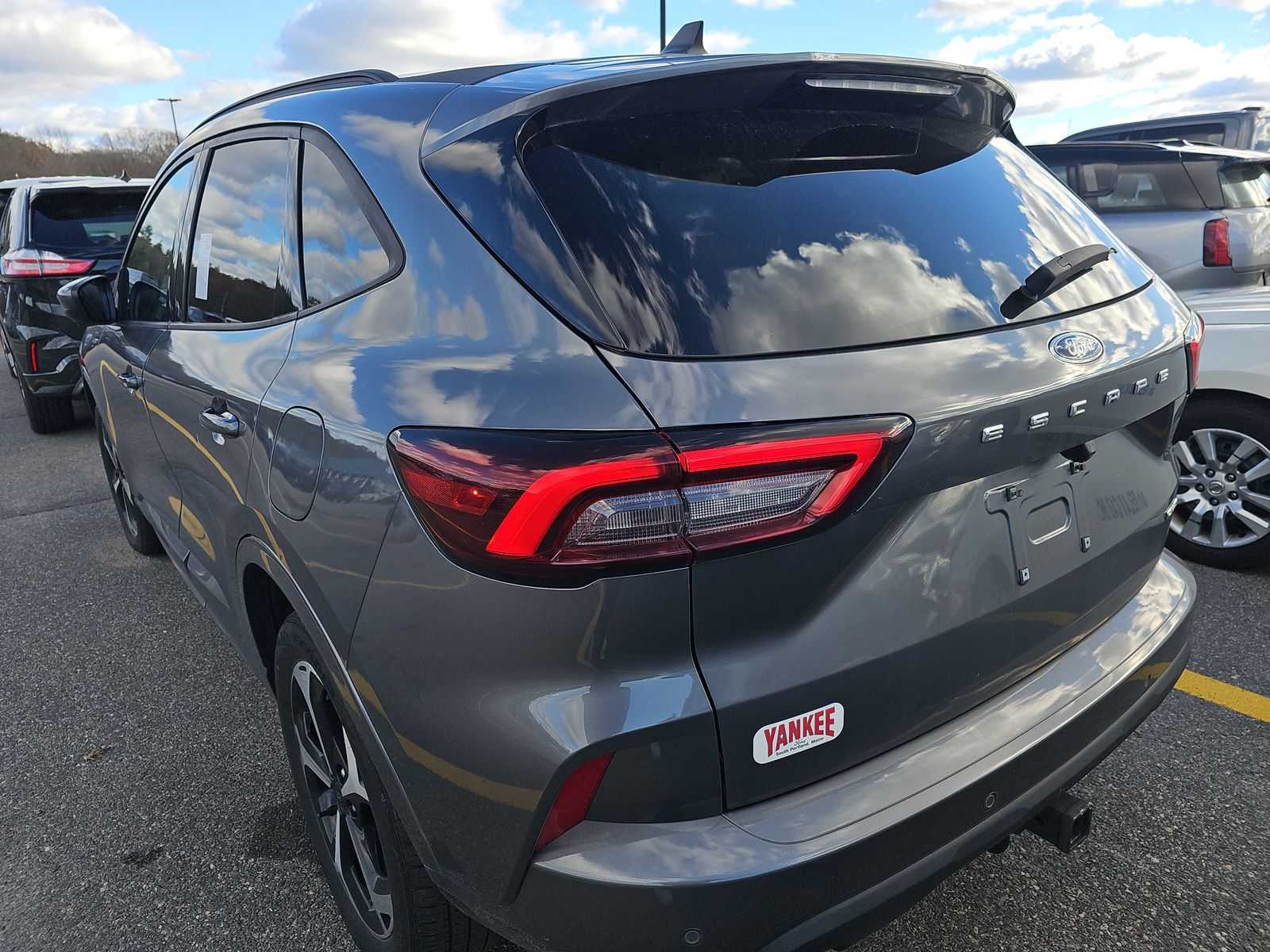 2023 Ford Escape ST-Line Select AWD