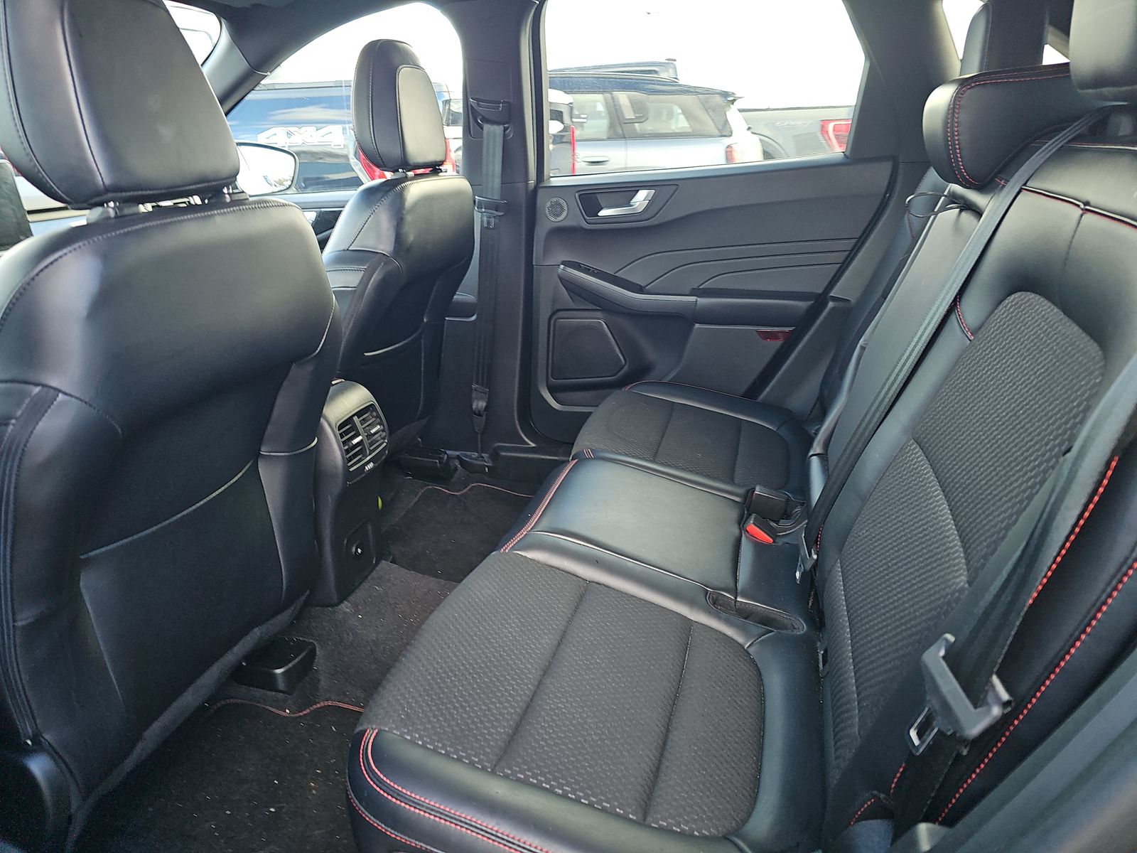 2023 Ford Escape ST-Line Select AWD