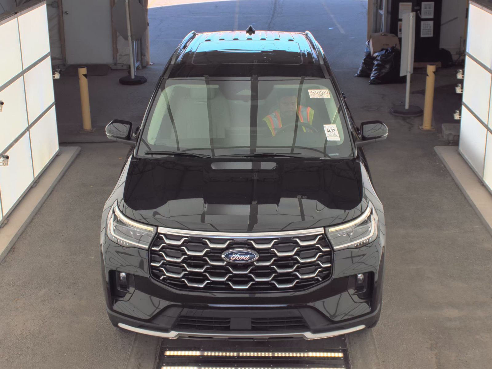 2025 Ford Explorer Platinum AWD