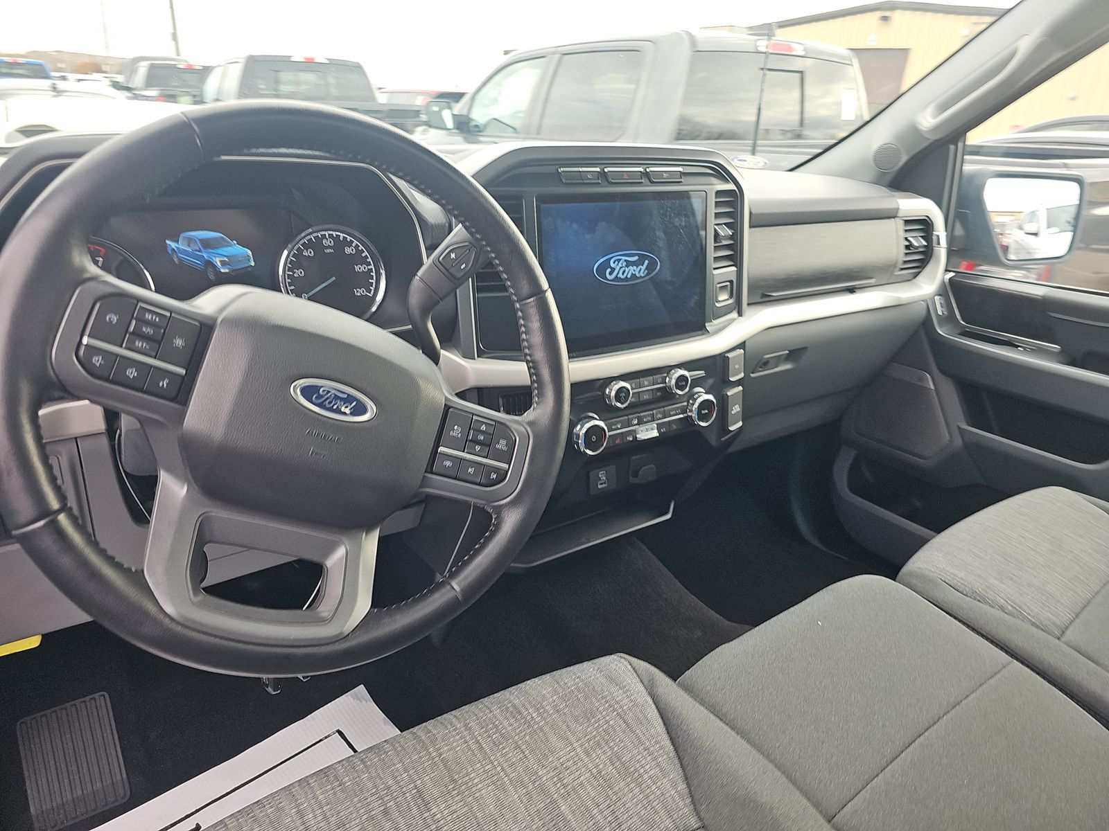 2022 Ford F-150 XLT AWD