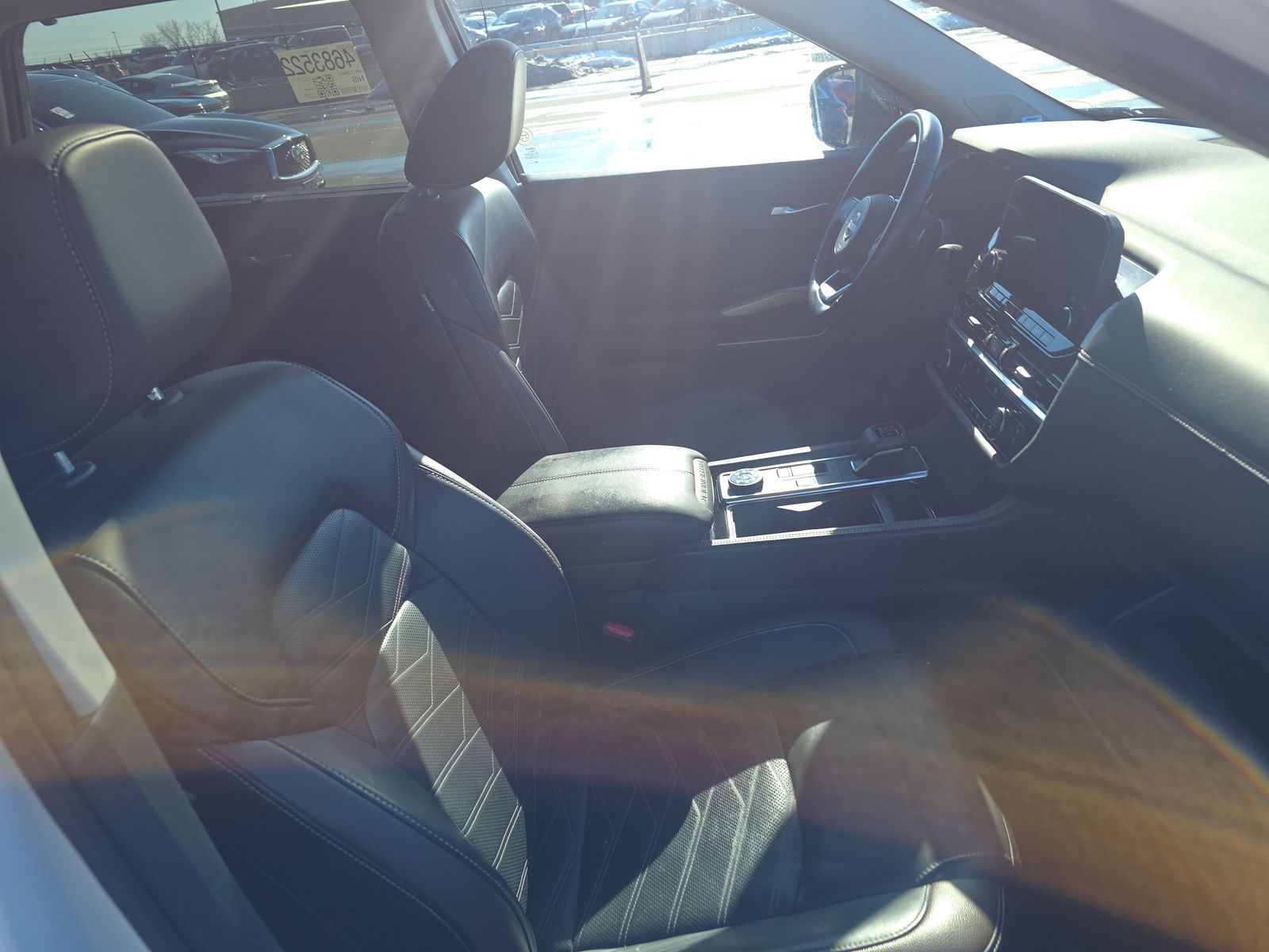 2023 Nissan Pathfinder Platinum AWD