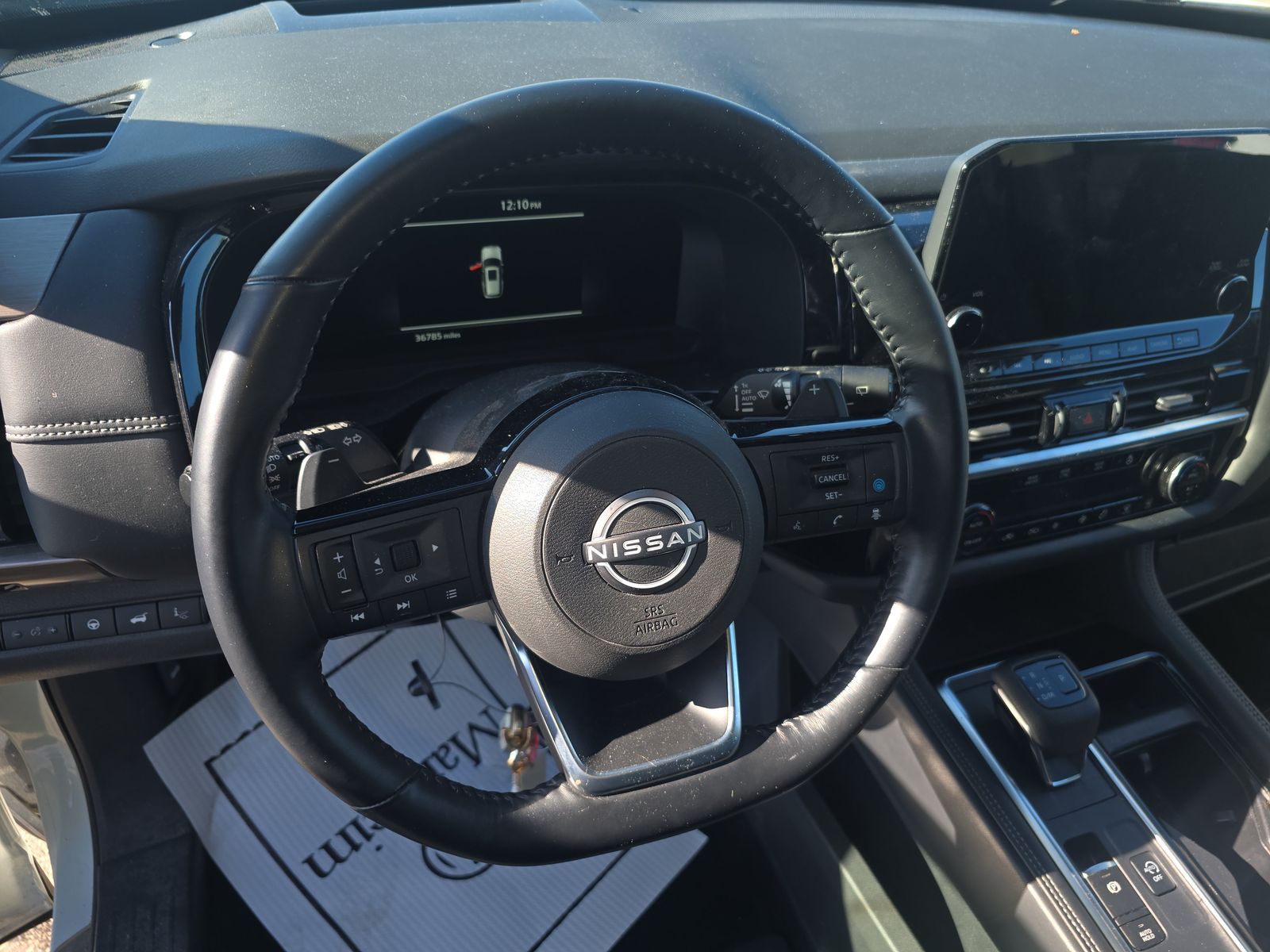 2023 Nissan Pathfinder Platinum AWD