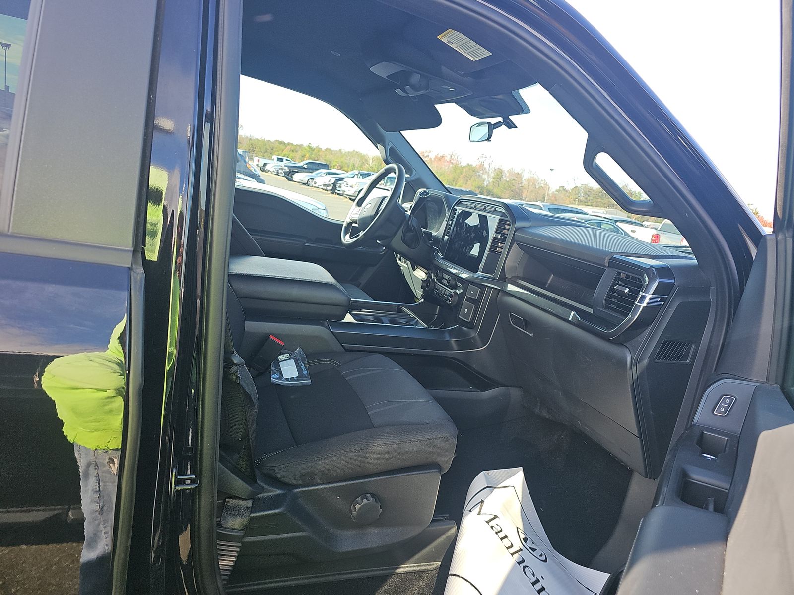 2024 Ford F-150 STX AWD