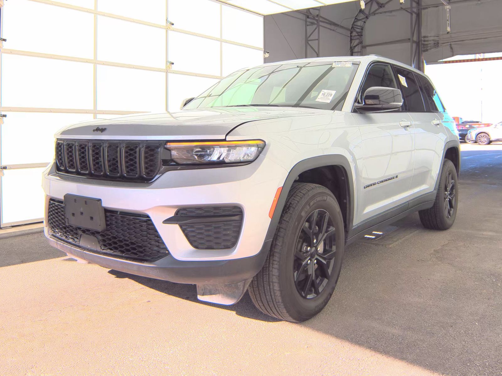 2024 Jeep Grand Cherokee Altitude AWD