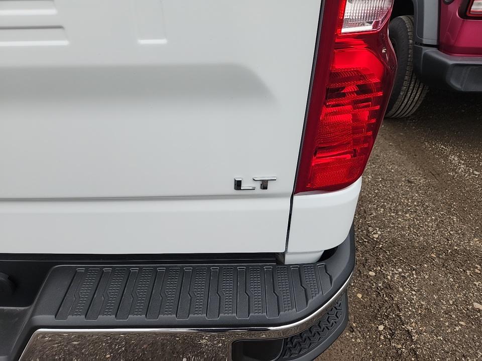 2025 Chevrolet Silverado 1500 LT AWD